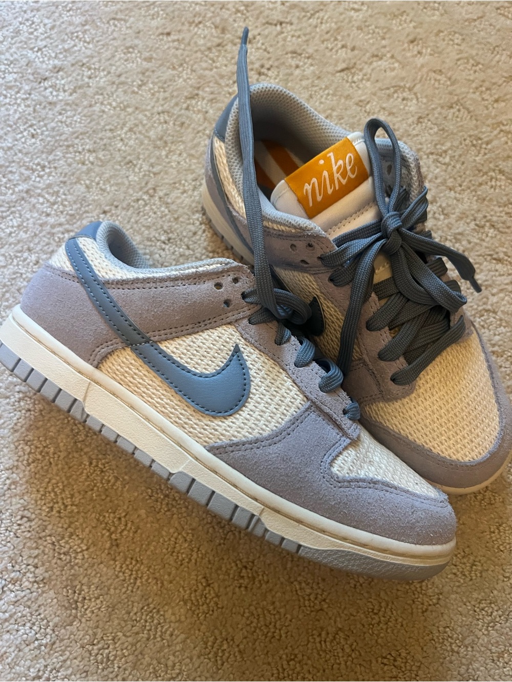 Nikes - Picture 2 of 2